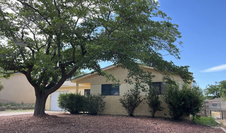 14108 Domingo Rd NE, Albuquerque, NM 87123 - 3 Beds, 2 Bath