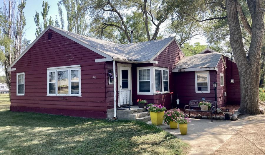 1540 Old Hwy 14, Huron, SD 57350 - 3 Beds, 1 Bath