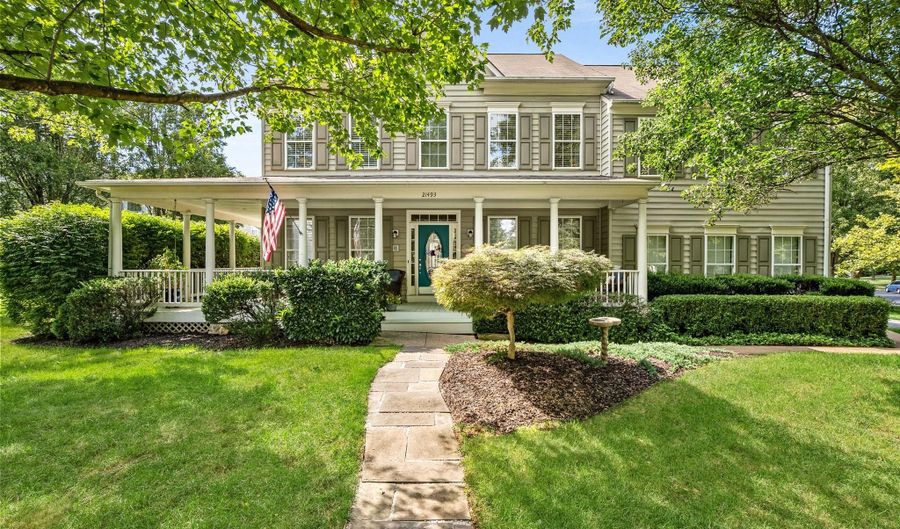 21493 CHICKACOAN Trl, Broadlands, VA 20148 - 5 Beds, 5 Bath