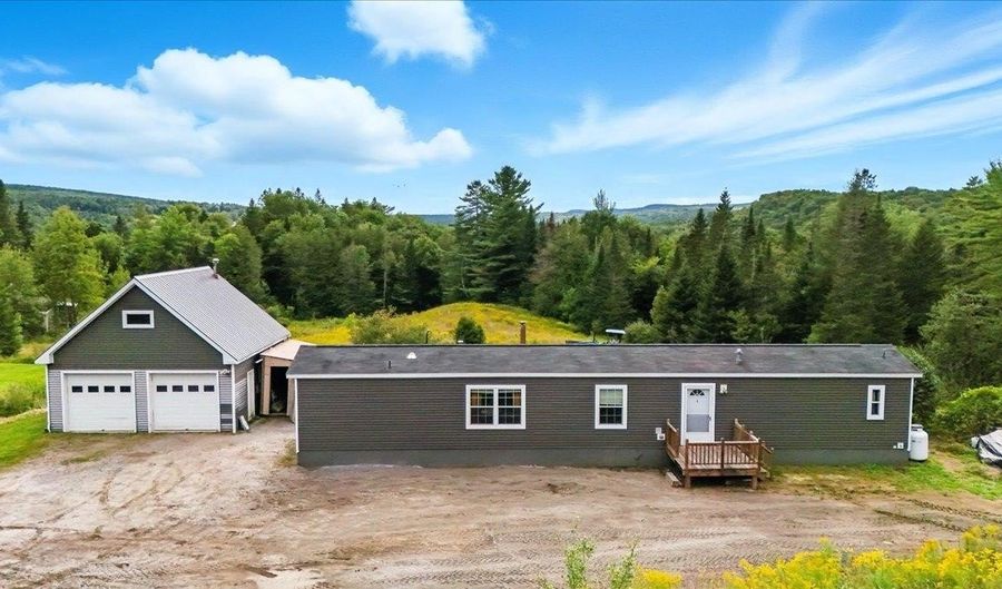 3851 VT Route 215 N, Cabot, VT 05647 - 2 Beds, 3 Bath