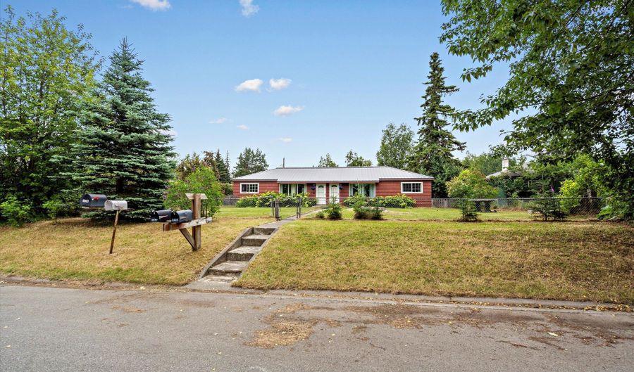 2427 Tulik Dr, Anchorage, AK 99517 - 4 Beds, 2 Bath