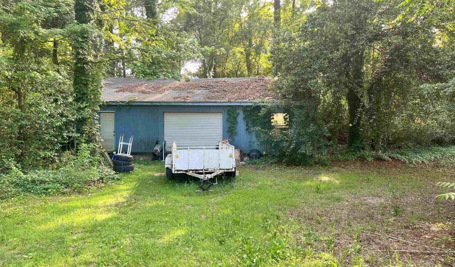 3842 Wynnwood Dr, Macon, GA 31206 - 6 Beds, 3 Bath