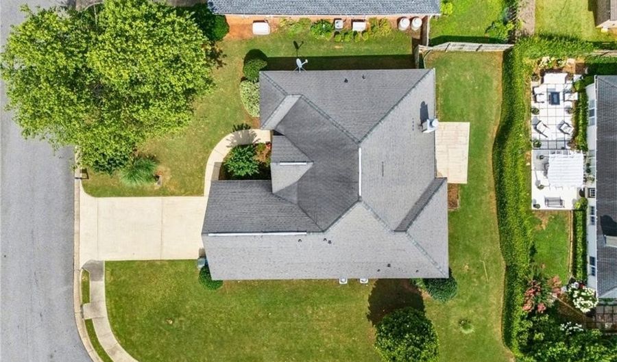 2260 CORE Dr, Auburn, AL 36830 - 4 Beds, 3 Bath