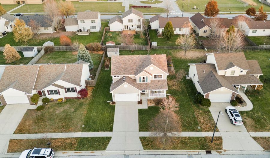 824 Tennyson Ave, Ames, IA 50014 - 3 Beds, 4 Bath