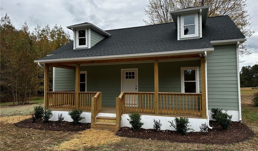 595 Liberty Rd, Alberta, VA 23821 - 3 Beds, 3 Bath