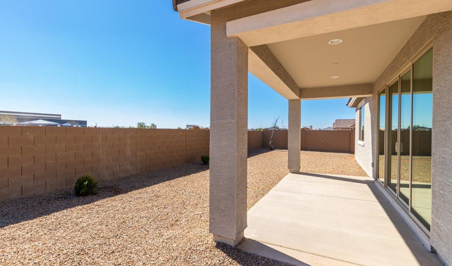 1275 E JAHNS Dr, Casa Grande, AZ 85122 - 3 Beds, 2 Bath