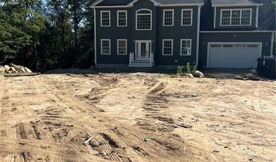 870 Hill Farm Rd, Coventry, RI 02816 - 4 Beds, 3 Bath