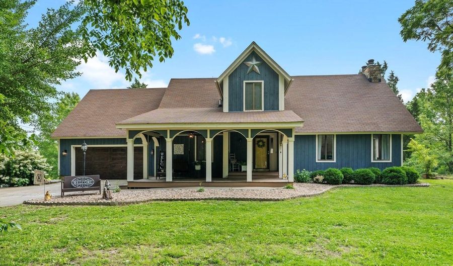 410 Cedar Flat Rd, Battletown, KY 40104 - 3 Beds, 3 Bath