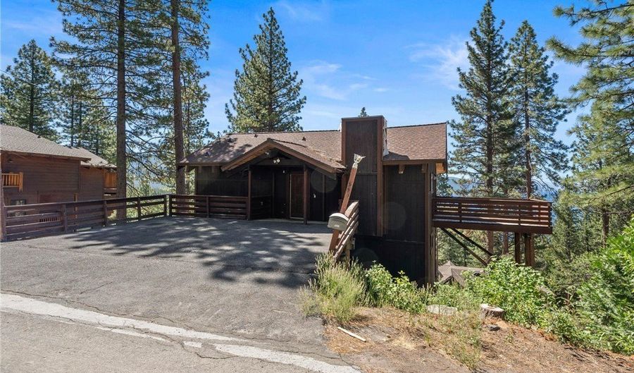 557 Knotty Pine Dr, Incline Village, NV 89451 - 4 Beds, 3 Bath