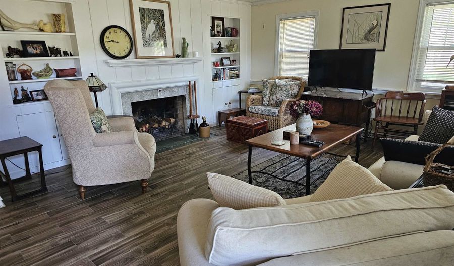 10 Wilkie Blvd, Beesleys Point, NJ 08223 - 2 Beds, 2 Bath