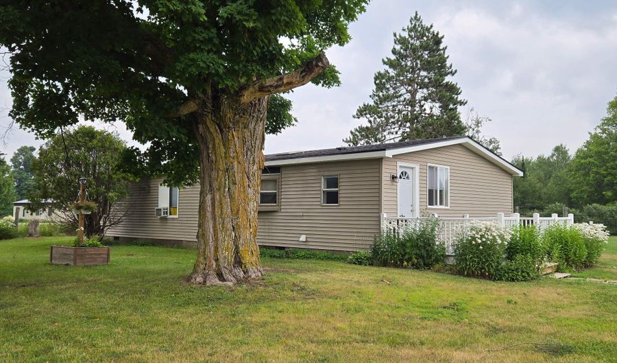 6965 Montgomery Rd, Afton, MI 49705 - 3 Beds, 2 Bath
