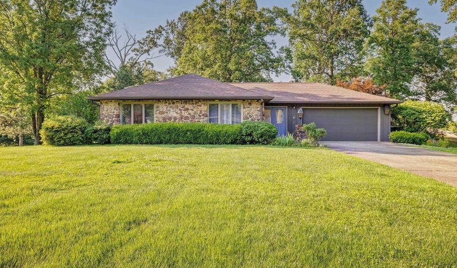 532 Bex Addition Dr, Bedford, IN 47421 - 2 Beds, 2 Bath