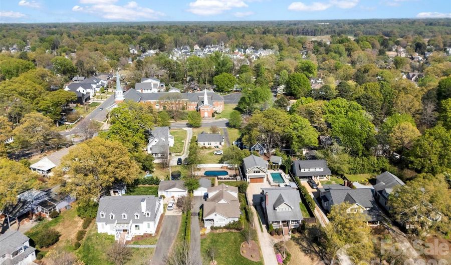 2017 Wilhelmina Ave, Charlotte, NC 28205 - 4 Beds, 3 Bath
