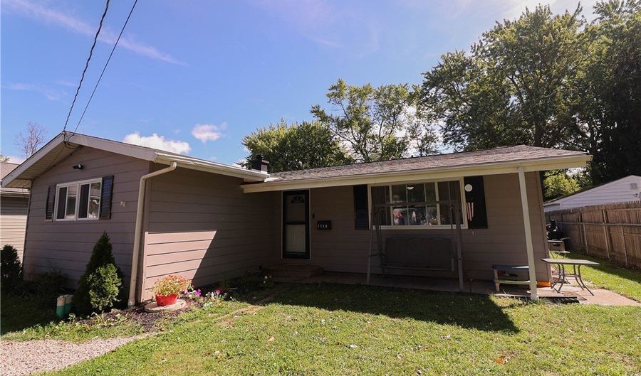 1128 Myrtle Ave, Ashtabula, OH 44004 - 3 Beds, 1 Bath