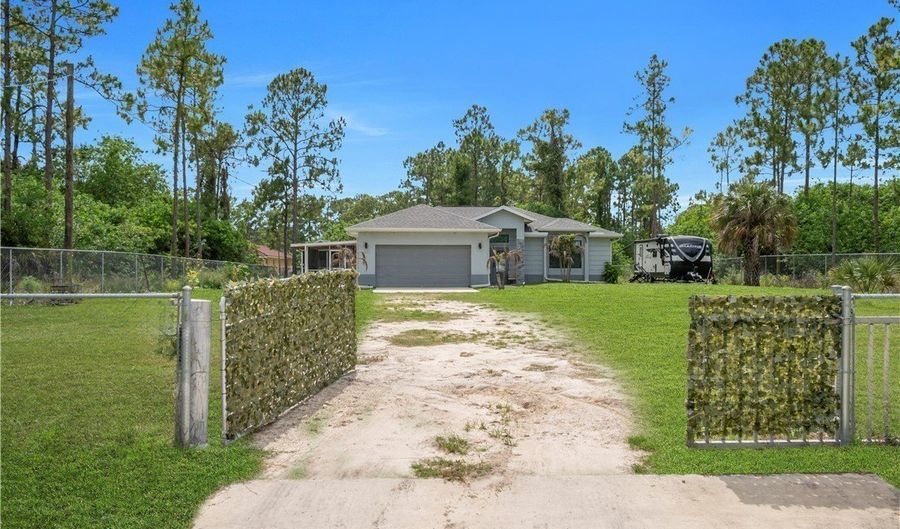2021 Hines Ave, Alva, FL 33920 - 3 Beds, 2 Bath