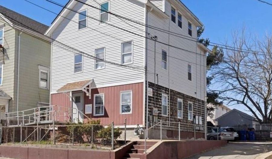 21 Watson St, Central Falls, RI 02863 - 7 Beds, 3 Bath