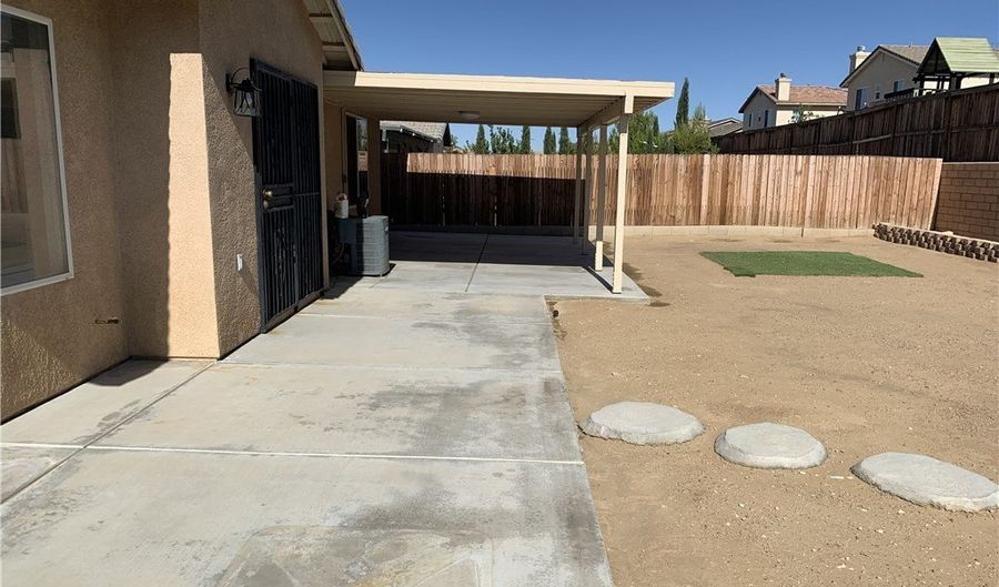 11733 Virginia, Adelanto, CA 92301 - 4 Beds, 2 Bath