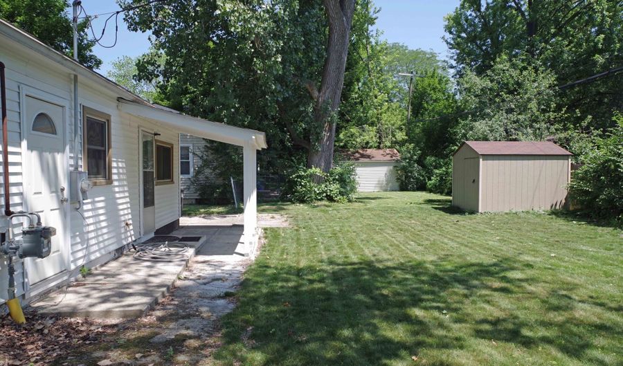 1052 N Maple Rd, Ann Arbor, MI 48103 - 3 Beds, 1 Bath