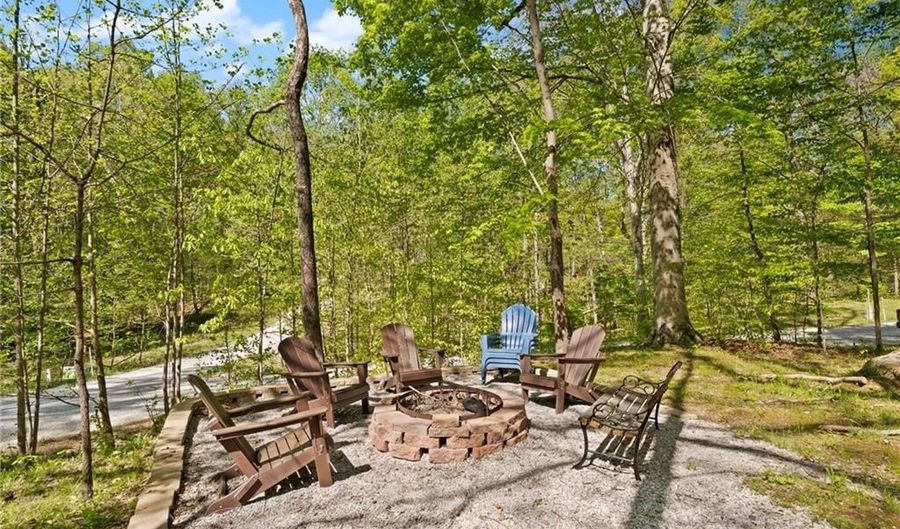 3320 N Bluff Rd, Birdseye, IN 47513 - 3 Beds, 2 Bath