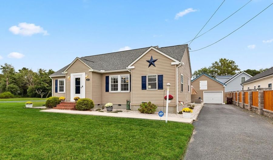 157 CLAYTON Ave, Frankford, DE 19945 - 2 Beds, 1 Bath