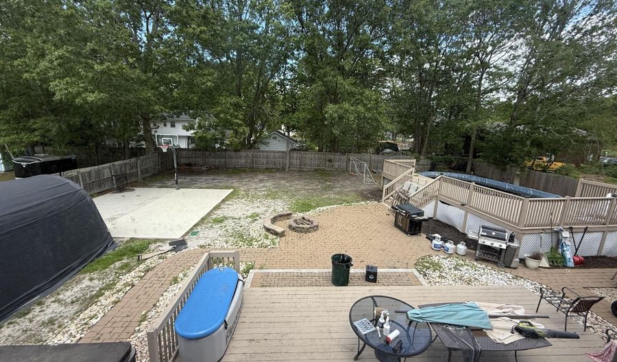 347 Trenton Ave N, Bayville, NJ 08721 - 4 Beds, 3 Bath