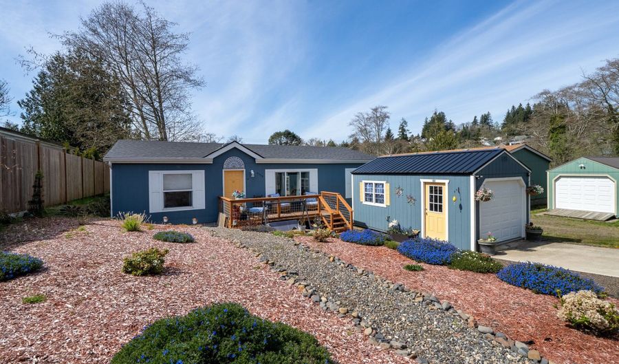 9554 5TH St, Bay City, OR 97107 - 3 Beds, 2 Bath