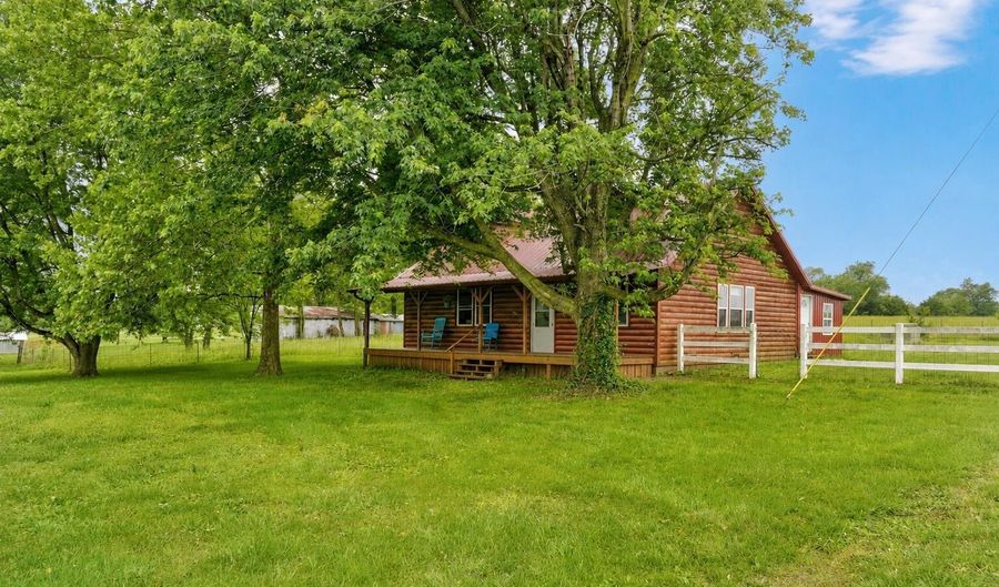 22783 Lawrence 1210, Aurora, MO 65605 - 1 Beds, 2 Bath