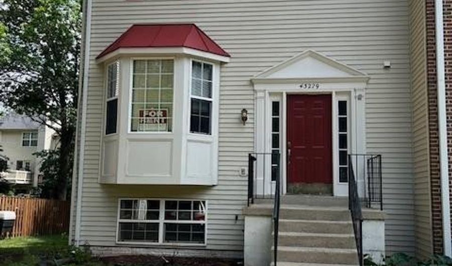 43229 BENT TWIG Ter, Ashburn, VA 20147 - 4 Beds, 4 Bath