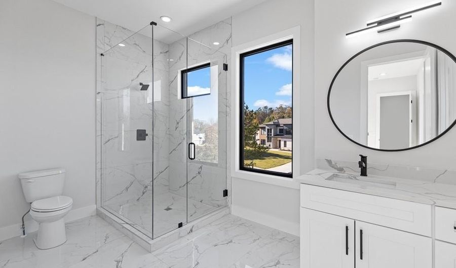 555 Versailles Dr, Auburn, GA 30011 - 5 Beds, 7 Bath