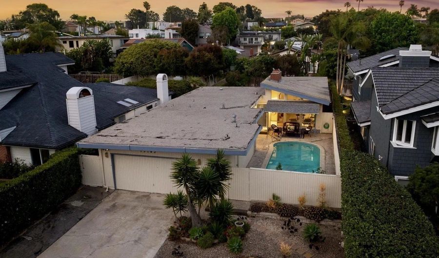 13743 Recuerdo Dr, Del Mar, CA 92014 - 3 Beds, 3 Bath
