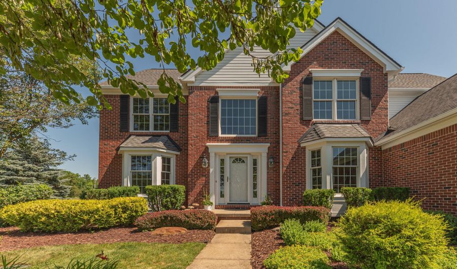 2058 Chardonnay Ct, Ann Arbor, MI 48108 - 4 Beds, 3 Bath