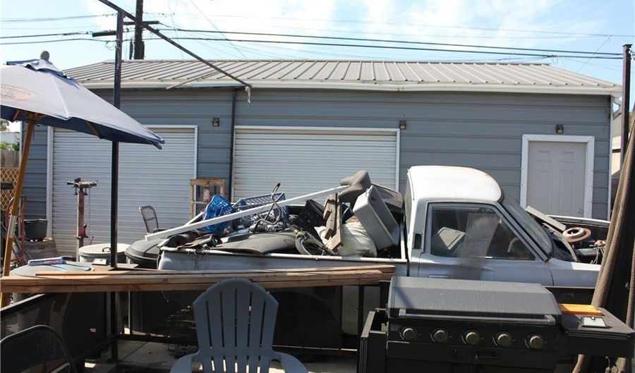 6603 6th Ave, Los Angeles, CA 90043 - 2 Beds, 2 Bath