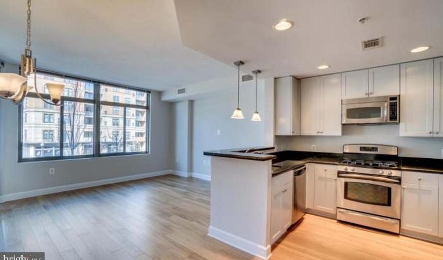 3650 S GLEBE Rd 244, Arlington, VA 22202 - 1 Beds, 1 Bath
