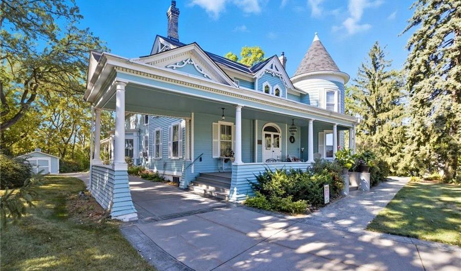 1625 3rd Ave, Anoka, MN 55303 - 7 Beds, 7 Bath