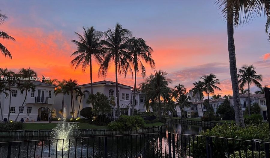 20740 NE 32nd Pl, Aventura, FL 33180 - 4 Beds, 4 Bath