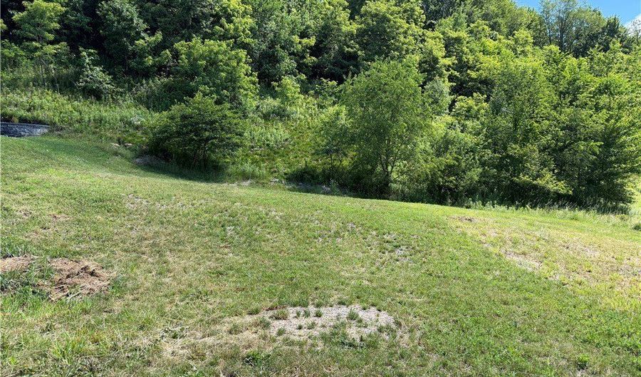 620 Cedar Ridge Dr, Allegheny Twp., PA 15613 - 0 Beds, 0 Bath