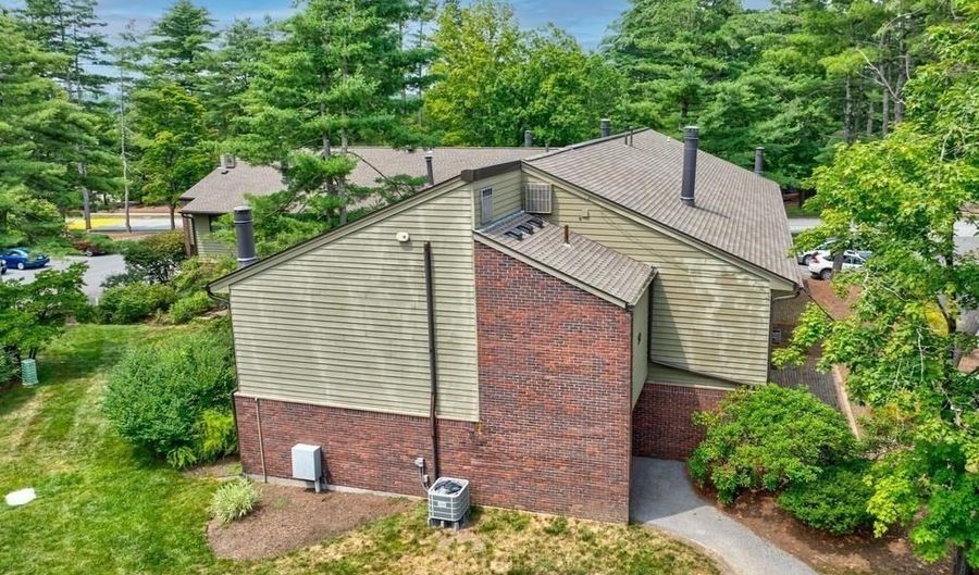 504 Tumbling Hawk 504, Acton, MA 01718 - 2 Beds, 2 Bath