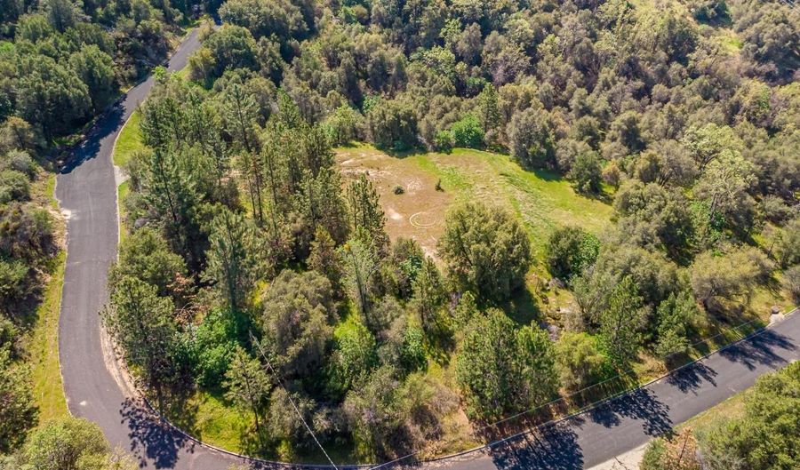 9 Valley Oak Dr, Ahwahnee, CA 93601 - 0 Beds, 0 Bath