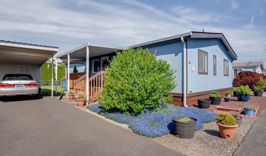 300 SW 7TH Ave 410, Battle Ground, WA 98604 - 3 Beds, 2 Bath