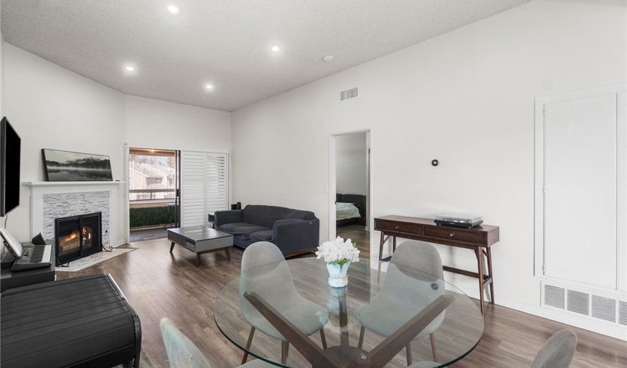 1867 W Falmouth Ave 60, Anaheim, CA 92801 - 2 Beds, 2 Bath