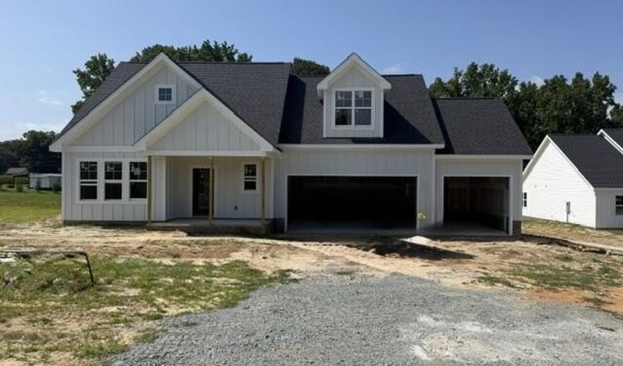 147 Croatoke Ct, Angier, NC 27501 - 3 Beds, 3 Bath
