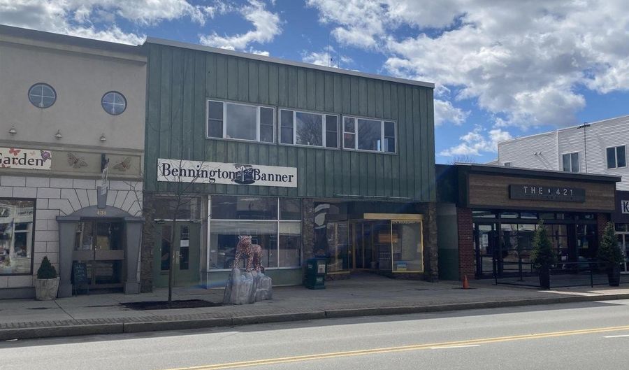 423-425 Main St, Bennington, VT 05201 - 6 Beds, 4 Bath