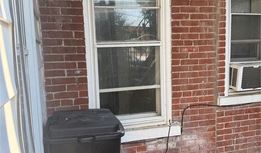929 Gordon St 2, Allentown, PA 18102 - 0 Beds, 1 Bath