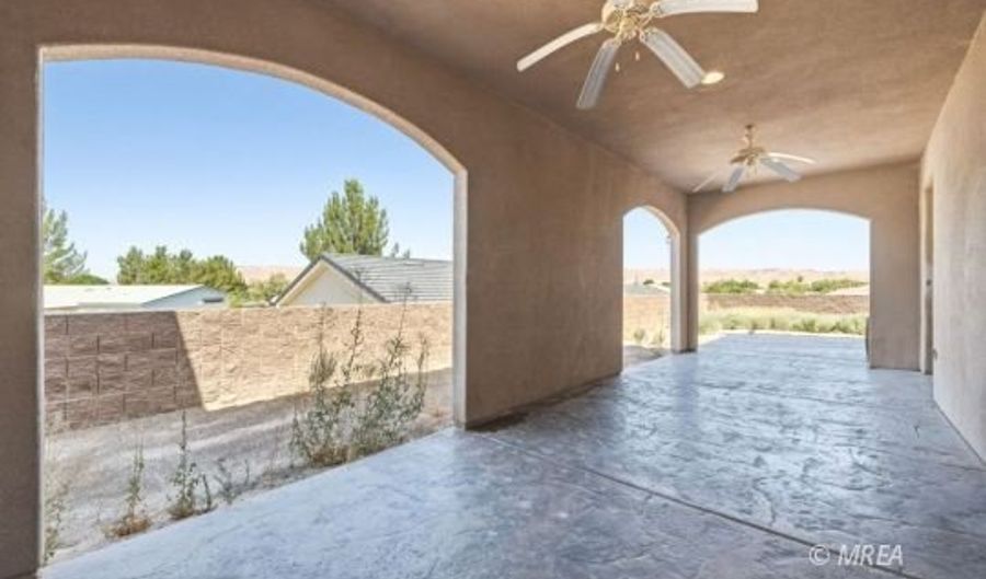 445 S Second W St, Bunkerville, NV 89007 - 5 Beds, 4 Bath