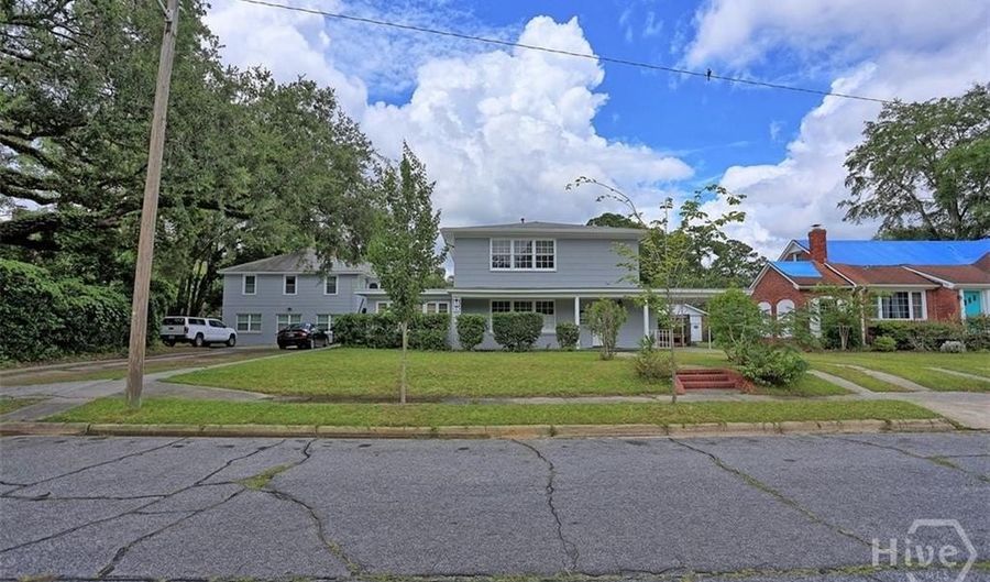 1410 E 51st St, Savannah, GA 31404 - 4 Beds, 2 Bath