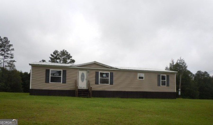 9154 Crooked Run Rd, Adrian, GA 31002 - 3 Beds, 2 Bath