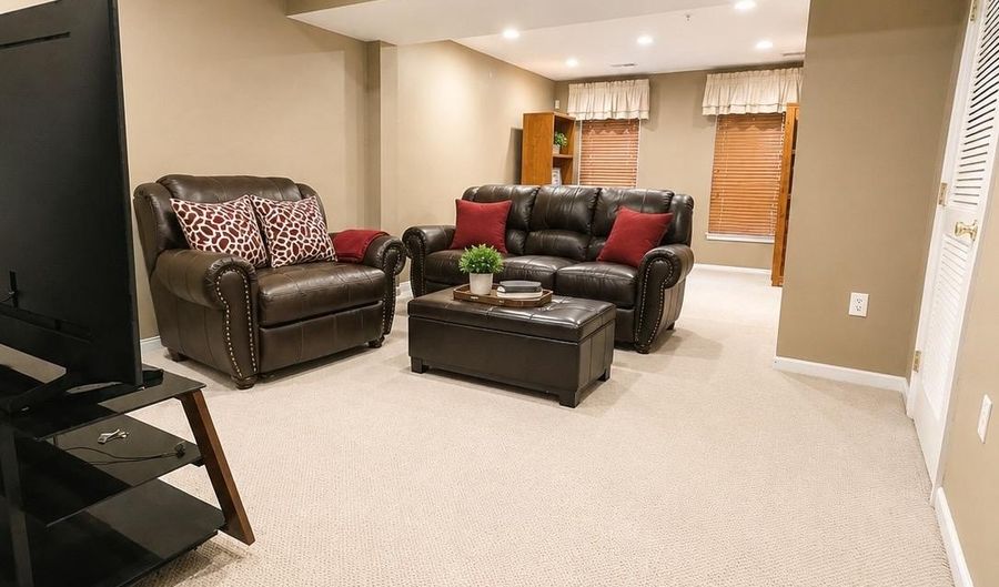 4302 BEGONIA Dr, Bowie, MD 20720 - 3 Beds, 4 Bath
