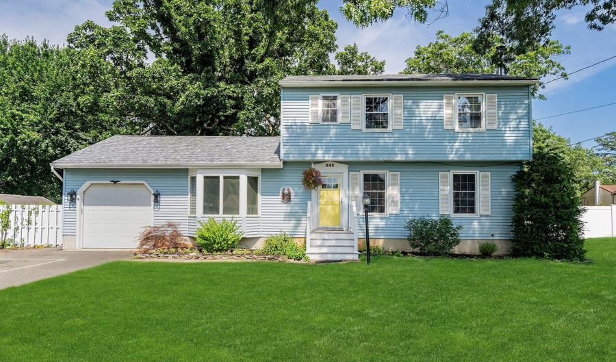 343 Clifton Ave, Bayville, NJ 08721 - 3 Beds, 2 Bath