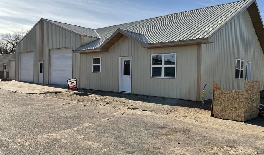 235 Third St, Bartlett, NE 68622 - 2 Beds, 1 Bath