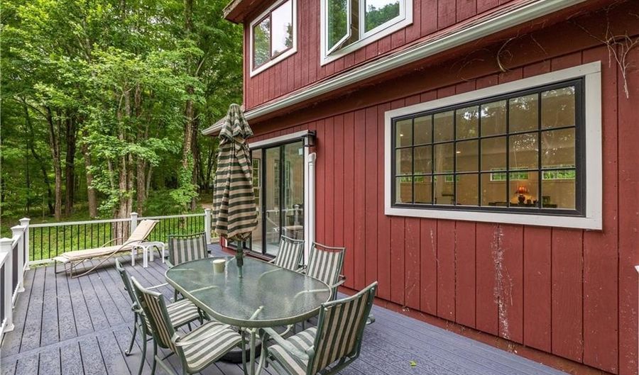 235 White Deer Rocks Rd Guest House, Woodbury, CT 06798 - 1 Beds, 1 Bath
